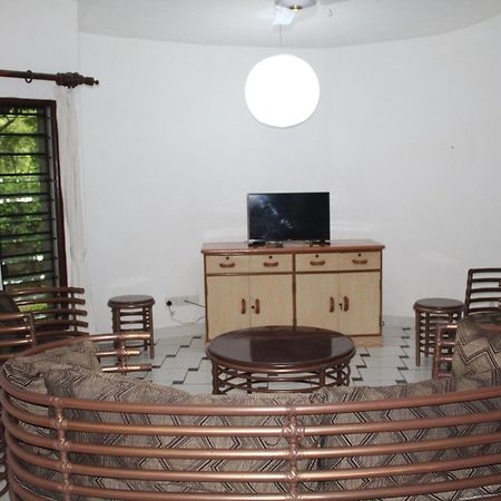 Blessing Holiday Homes - Diani Beach Bagian luar foto