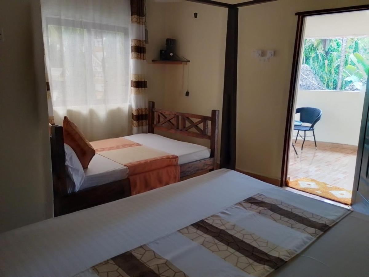 Blessing Holiday Homes - Diani Beach Bagian luar foto