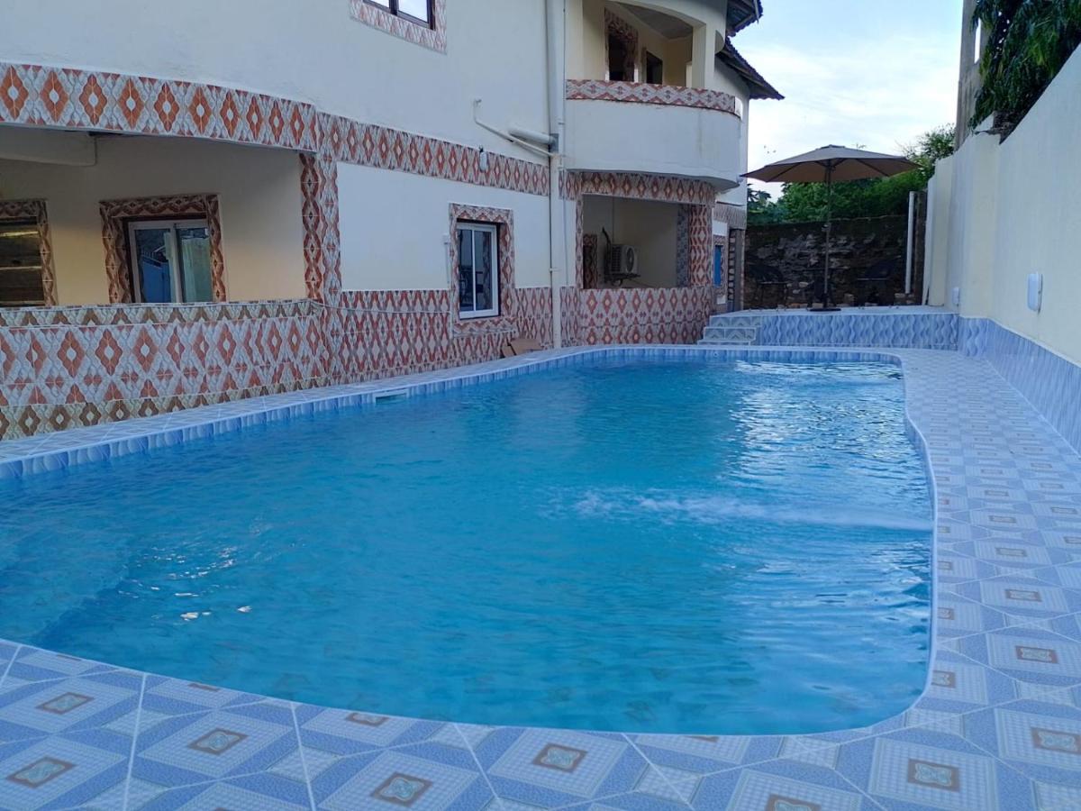 Blessing Holiday Homes - Diani Beach Bagian luar foto