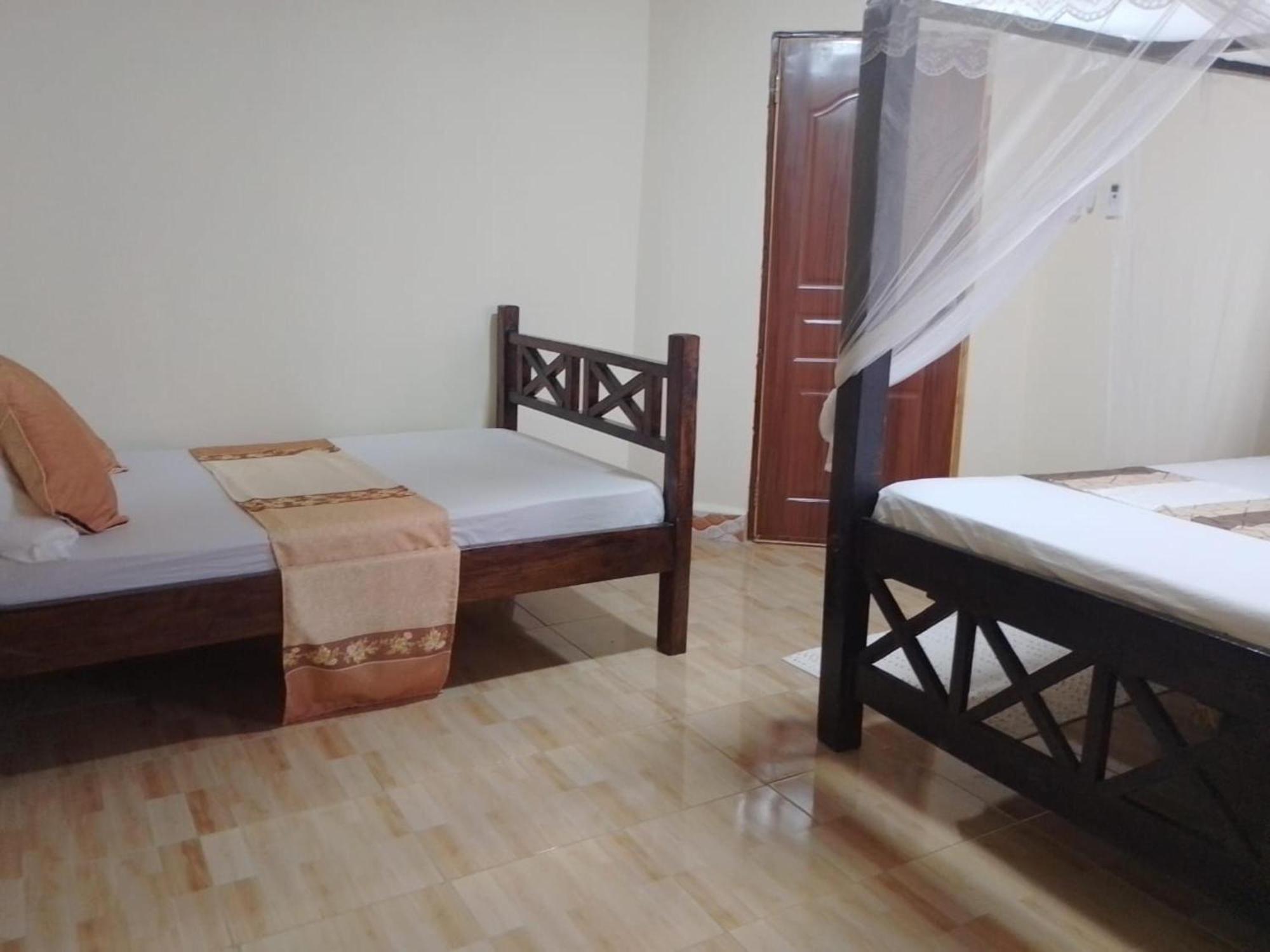 Blessing Holiday Homes - Diani Beach Bagian luar foto