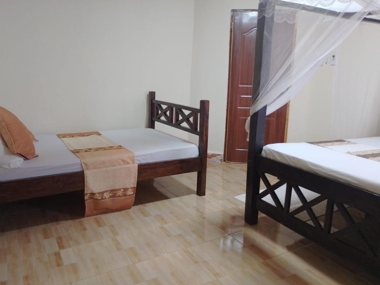 Blessing Holiday Homes - Diani Beach Bagian luar foto